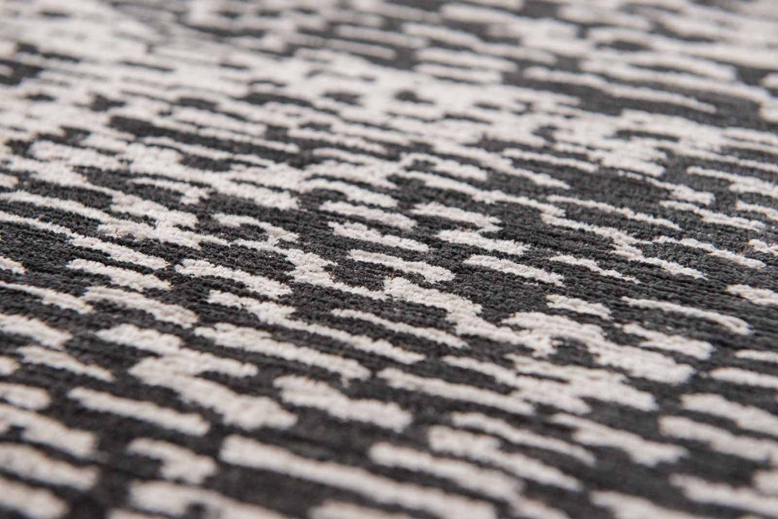 Louis De Poortere rug Romo LX 8746 Itsuki Charcoal zoom 2