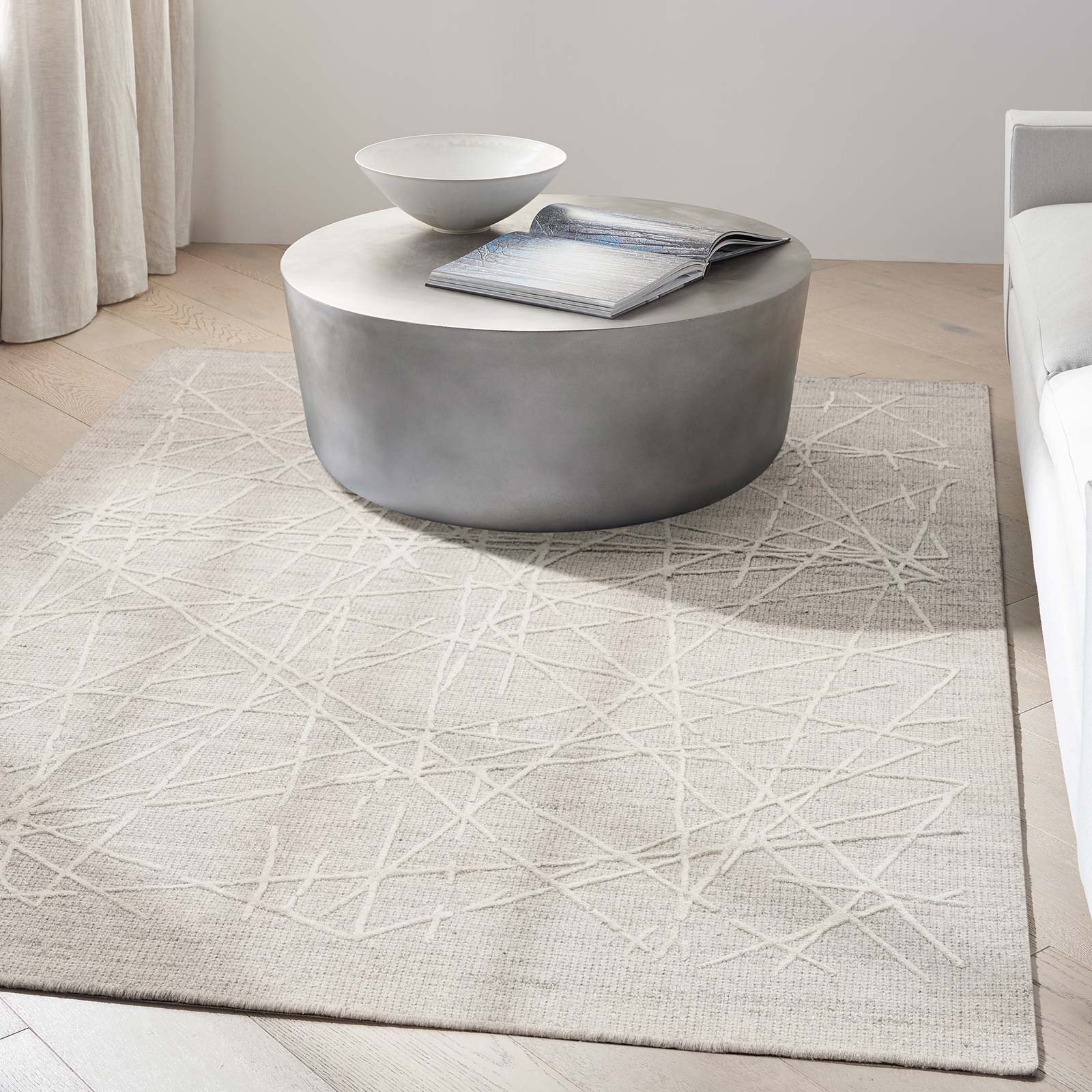 Calvin Klein rug Wander CK044 WND01 GREY 5x7 099446957092 interior 1