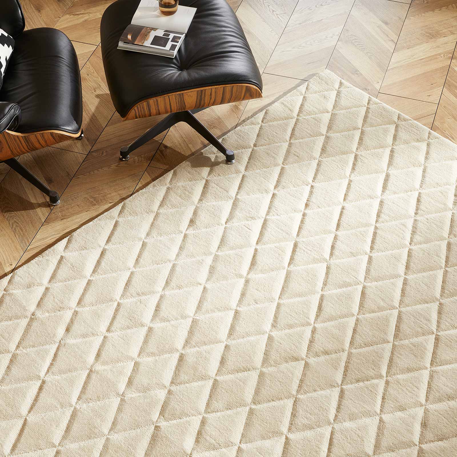 Concept Looms rug Priory PR 103 DIAMONDS BEIGE zoom