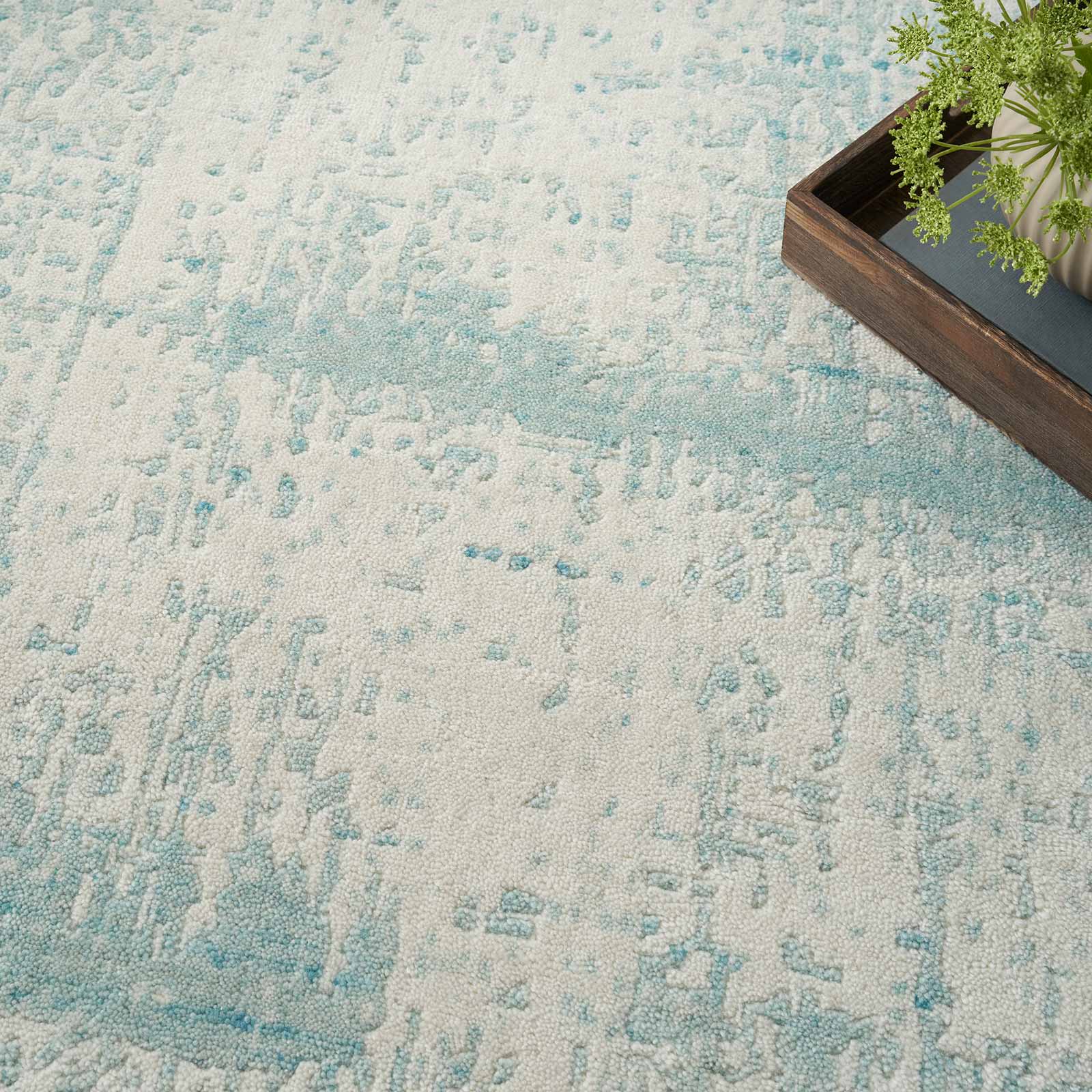 Nourison rug Harmony HAY02 IVAQU IVORY AQUA 8x10 099446936219 interior 2