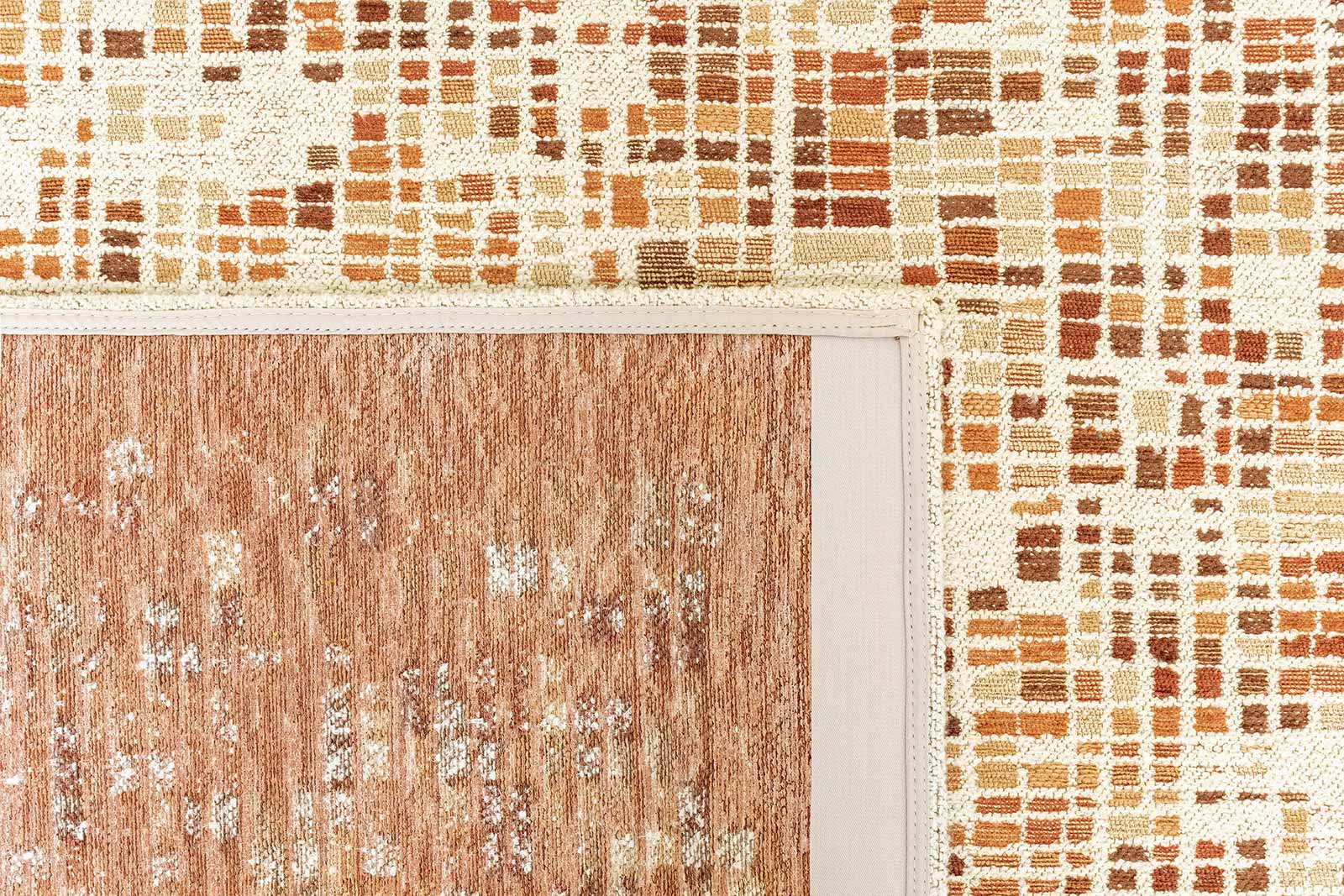Louis De Poortere rug Gallery 2098 Cubik Pumpkin back