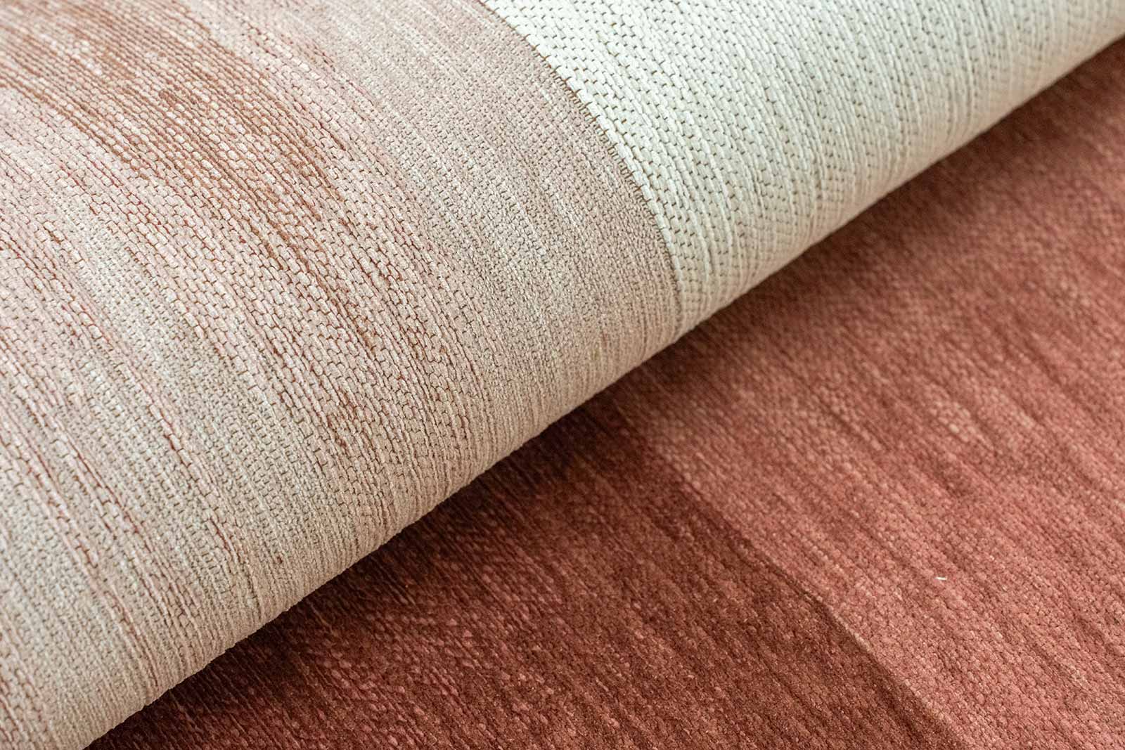 Louis De Poortere rug Meditation 2072 Sendai Rosebud fold 2