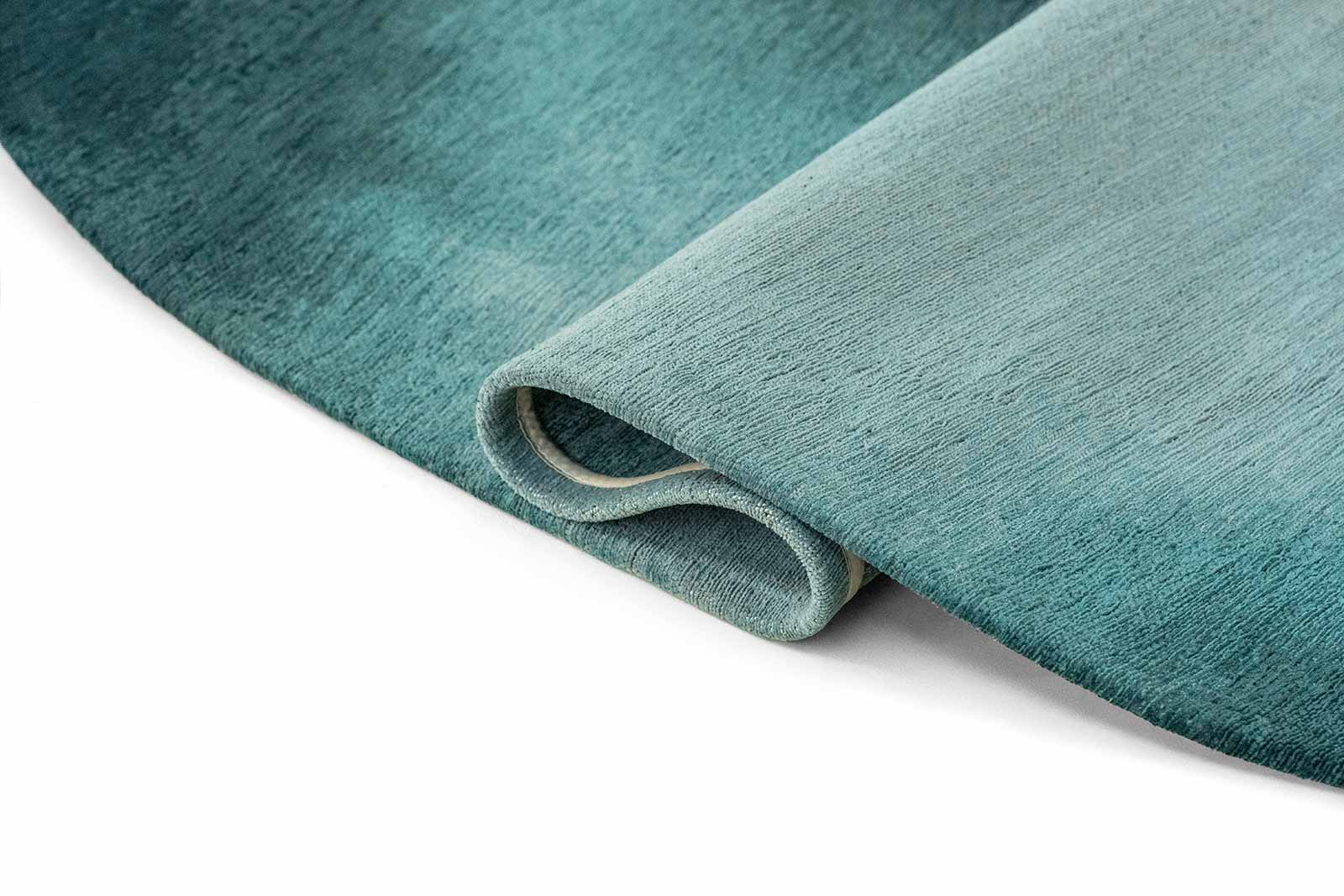 Louis De Poortere rug Meditation 2093 Aquarelle Storm fold